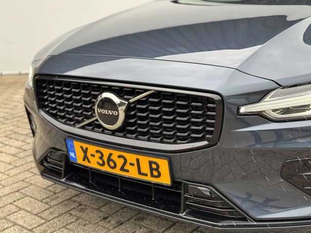 Volvo V60 B4 155 kW image number 3