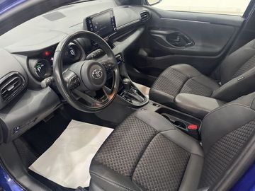 Car image 6