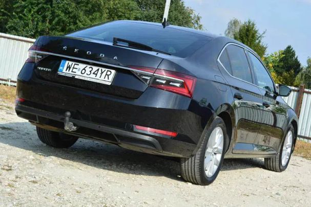 Skoda Superb 2.0 TDI DSG Style 140 kW image number 3