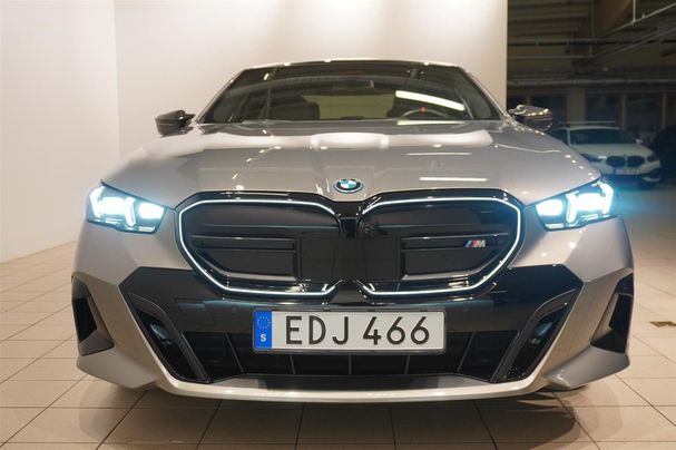 BMW i5 M60 Pro 442 kW image number 5