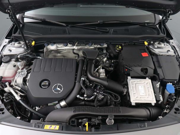 Mercedes-Benz CLA 180 100 kW image number 18