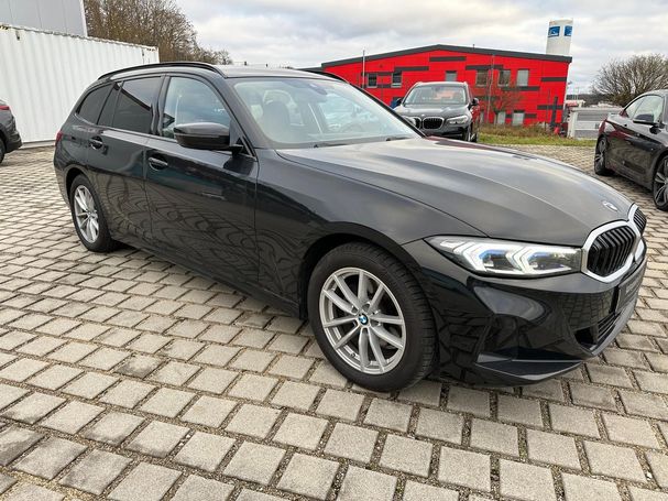 BMW 320d Touring xDrive 140 kW image number 3