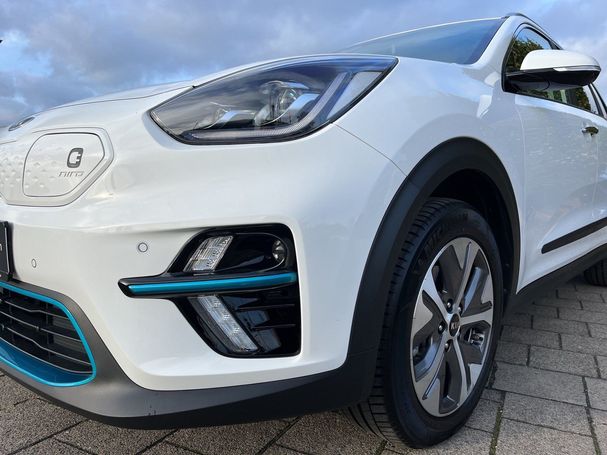 Kia Niro e 64 kWh Spirit 150 kW image number 11