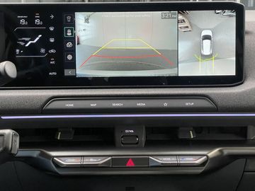 Car image 27