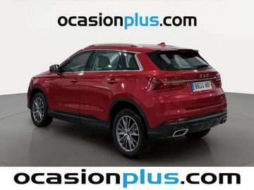 Car image 4