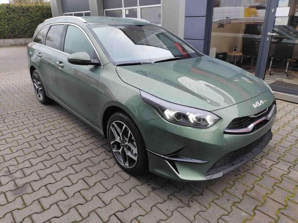 Kia Ceed Sportswagon 1.5 103 kW image number 2