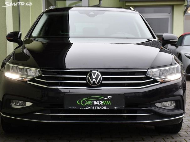 Volkswagen Passat 2.0 TDI Elegance 110 kW image number 9