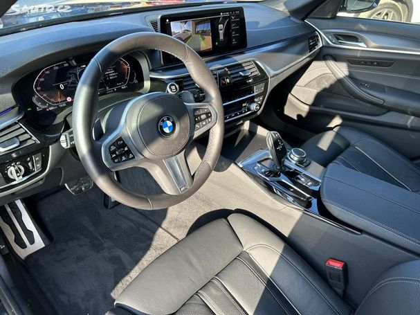 BMW 540d Touring xDrive 250 kW image number 9