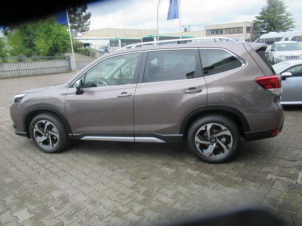 Subaru Forester 2.0ie Platinum 110 kW image number 1