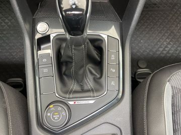 Car image 41