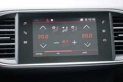 Car image 36