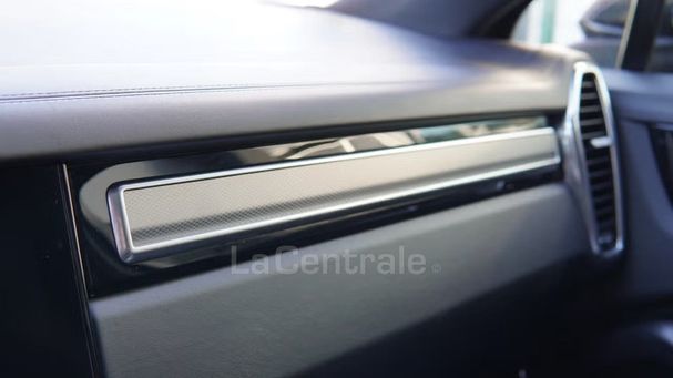 Porsche Cayenne Coupe E-Hybrid Tiptronic 340 kW image number 56