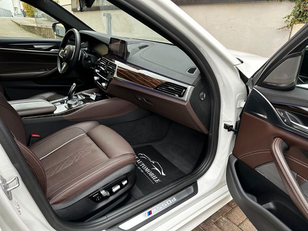 BMW 550d Touring xDrive 294 kW image number 27