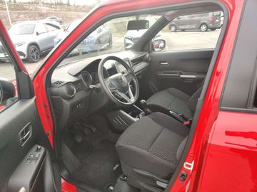 Car image 14