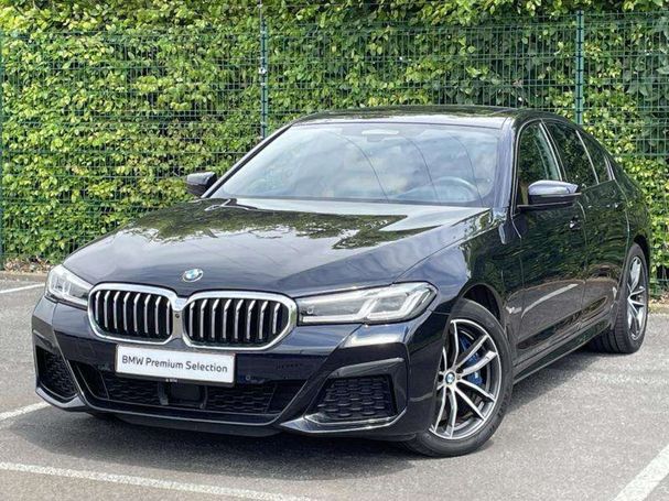 BMW 545e xDrive 290 kW image number 1