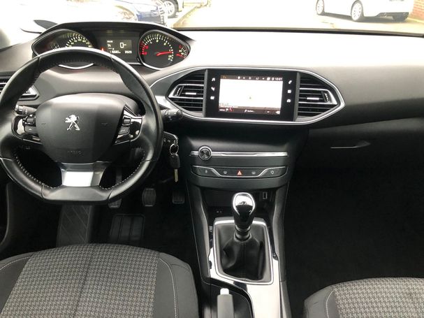 Peugeot 308 SW BlueHDi 130 Active 96 kW image number 13