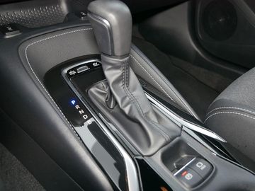 Car image 21