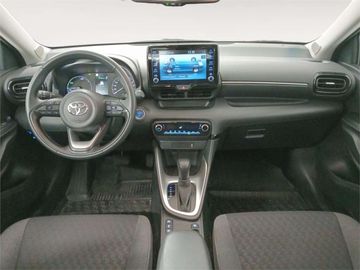 Car image 8