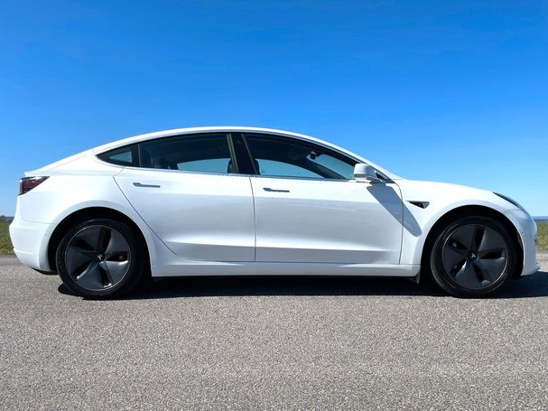 Tesla Model 3 Long Range AWD Dual Motor 324 kW image number 8