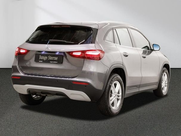 Mercedes-Benz GLA 200 120 kW image number 2