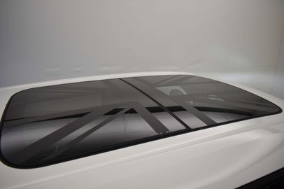 Car image 36