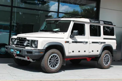 Car image 1