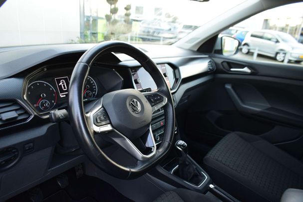 Volkswagen T-Cross 1.0 TSI Life 85 kW image number 19