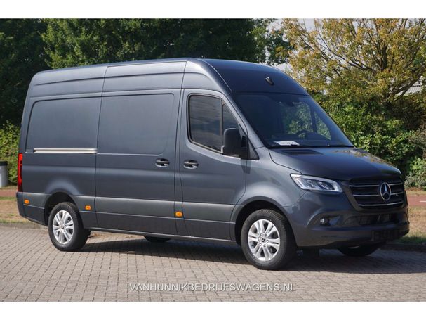 Mercedes-Benz Sprinter 319 CDI 140 kW image number 2