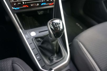 Car image 31