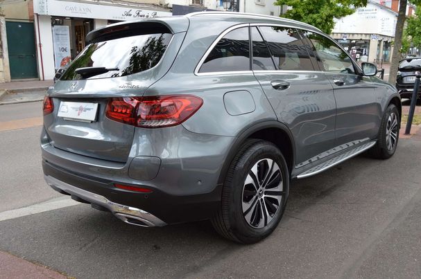 Mercedes-Benz GLC 300 157 kW image number 3