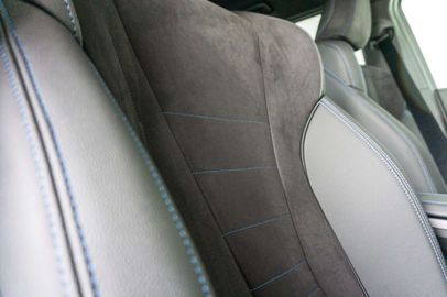 Car image 41