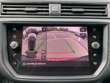 Car image 37