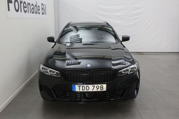 BMW 330 Touring M Sport xDrive 185 kW image number 2