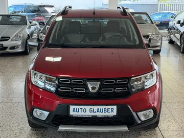 Car image 2