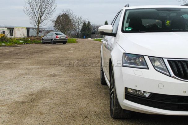 Skoda Octavia Combi 2.0 TDI Soleil 110 kW image number 26