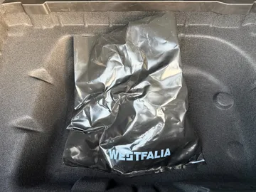 Car image 46