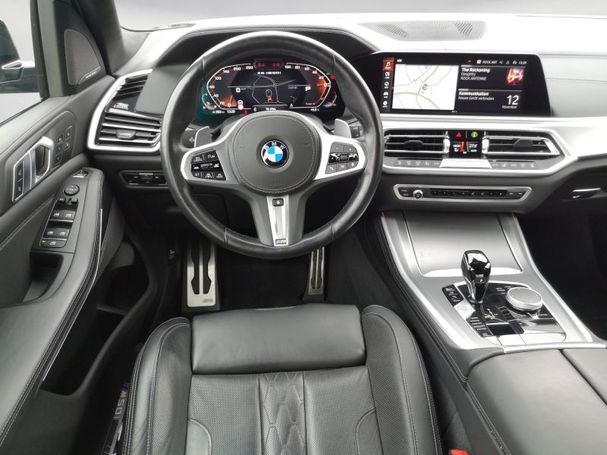 BMW X5 M50i xDrive 390 kW image number 11