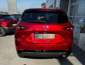 Car image 4