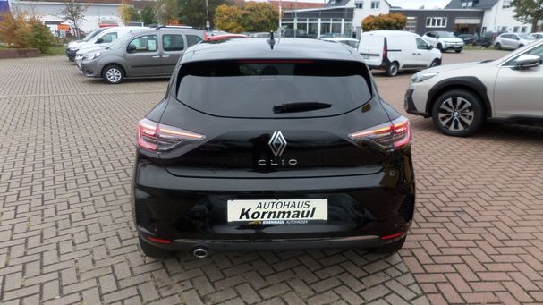 Renault Clio TCe 90 66 kW image number 4