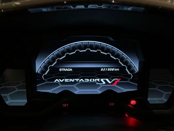 Car image 30