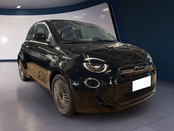 Fiat 500 e 70 kW image number 2