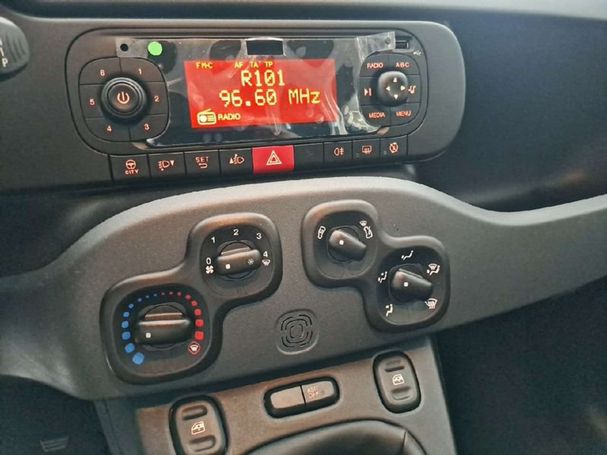 Fiat Panda 1.0 Hybrid Easy 51 kW image number 17