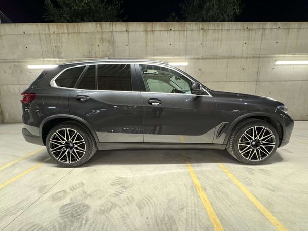 BMW X5 45e xDrive 290 kW image number 5