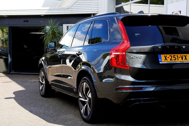 Volvo XC90 T8 Recharge AWD 335 kW image number 28