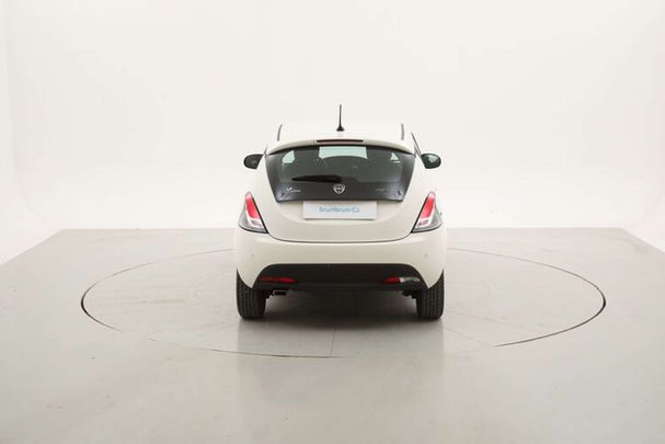 Lancia Ypsilon 51 kW image number 5