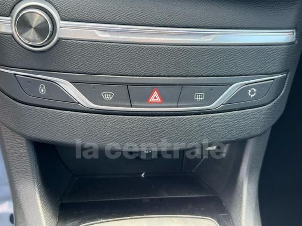 Peugeot 308 PureTech 110 S&S Style 81 kW image number 3