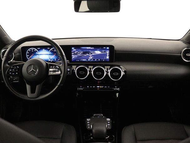 Mercedes-Benz CLA 200 120 kW image number 4