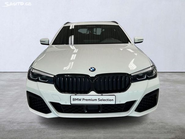 BMW 520d Touring xDrive 140 kW image number 3