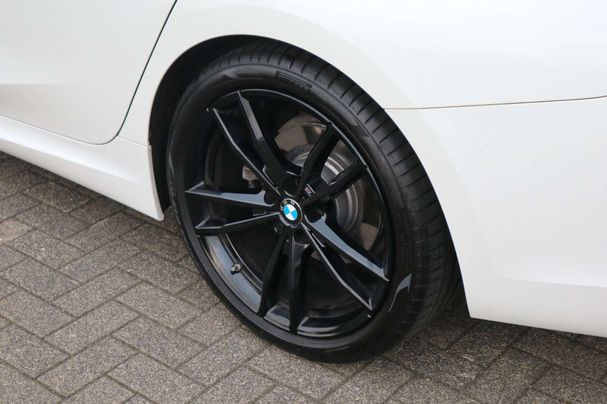 BMW 320d M Sport 140 kW image number 5