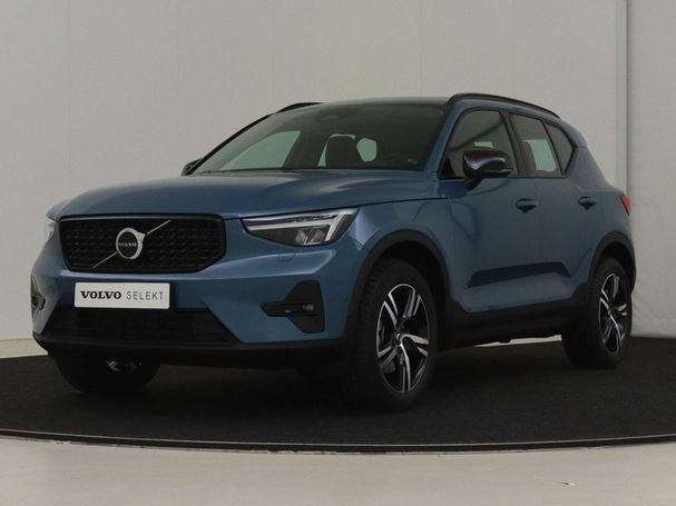 Volvo XC40 B3 Plus Dark 120 kW image number 1